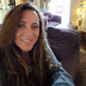 Meet your Posher, Debra